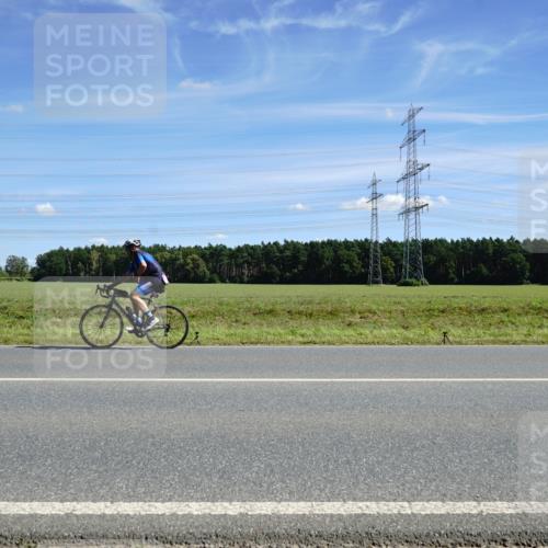 07.09.2025 - 19. Norderstedt Triathlon Michael Burmester http://msf.ph/oto/8858747 07.09.2025 13:16:10 Radfahren 240 meine-sportfotos.de
