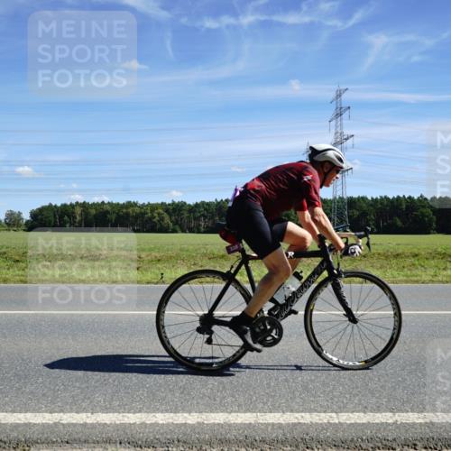 07.09.2025 - 19. Norderstedt Triathlon Michael Burmester http://msf.ph/oto/8858781 07.09.2025 13:16:57 Radfahren 211, 338, 352, 747 meine-sportfotos.de