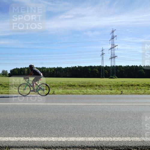 07.09.2025 - 19. Norderstedt Triathlon Michael Burmester http://msf.ph/oto/8858783 07.09.2025 11:32:48 Radfahren 774, 834, 1167 meine-sportfotos.de
