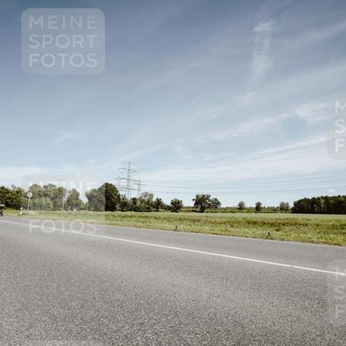07.09.2025 - 19. Norderstedt Triathlon Michael Burmester http://msf.ph/oto/8858791 07.09.2025 12:35:48 Radfahren 283, 786, 810 meine-sportfotos.de