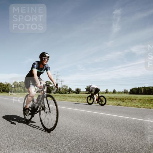 07.09.2025 - 19. Norderstedt Triathlon Michael Burmester http://msf.ph/oto/8858805 07.09.2025 12:35:51 Radfahren 283, 288, 786, 810 meine-sportfotos.de