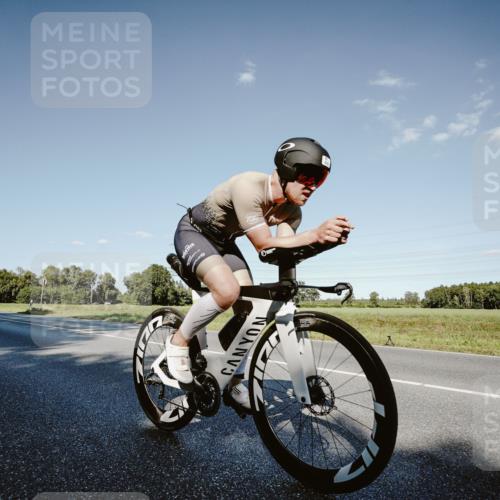 07.09.2025 - 19. Norderstedt Triathlon Michael Burmester http://msf.ph/oto/8858813 07.09.2025 15:42:38 Radfahren 378, 515, 520, 535, 953 meine-sportfotos.de