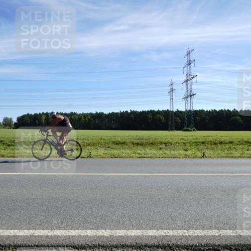 07.09.2025 - 19. Norderstedt Triathlon Michael Burmester http://msf.ph/oto/8858816 07.09.2025 11:33:07 Radfahren 1217 meine-sportfotos.de