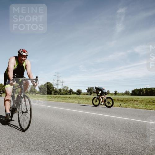 07.09.2025 - 19. Norderstedt Triathlon Michael Burmester http://msf.ph/oto/8858819 07.09.2025 12:36:05 Radfahren 725, 1296 meine-sportfotos.de