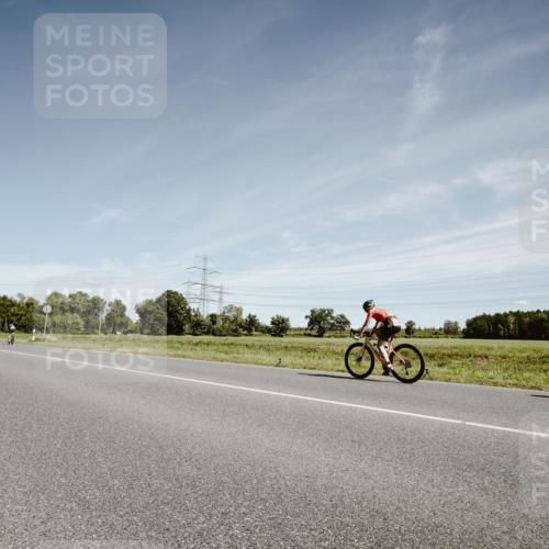 07.09.2025 - 19. Norderstedt Triathlon Michael Burmester http://msf.ph/oto/8858822 07.09.2025 12:36:08 Radfahren 725, 1296 meine-sportfotos.de
