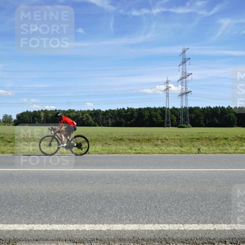 07.09.2025 - 19. Norderstedt Triathlon Michael Burmester http://msf.ph/oto/8858833 07.09.2025 13:18:12 Radfahren  meine-sportfotos.de