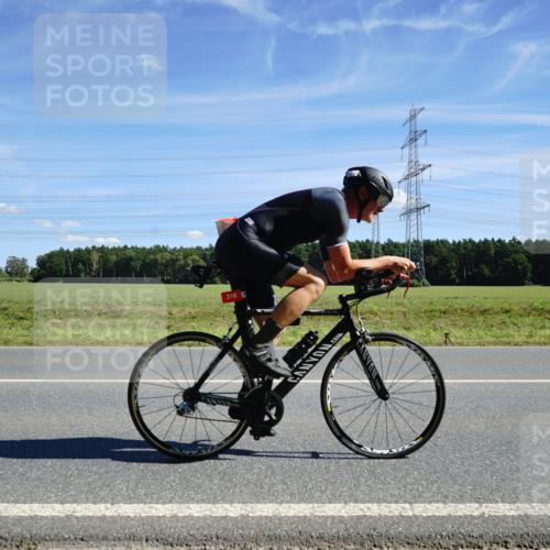 07.09.2025 - 19. Norderstedt Triathlon Michael Burmester http://msf.ph/oto/8858851 07.09.2025 13:18:45 Radfahren 310 meine-sportfotos.de