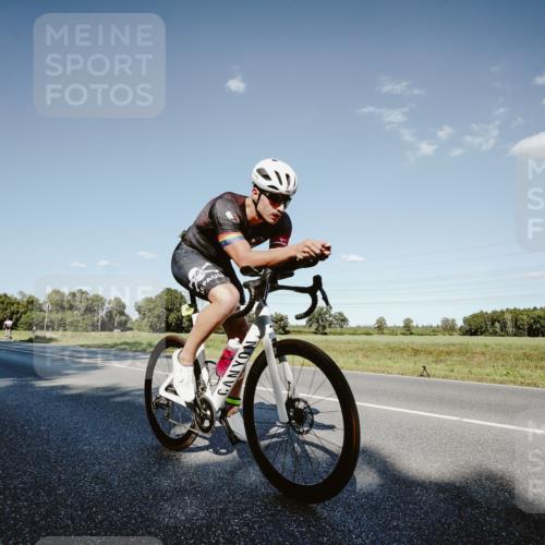 07.09.2025 - 19. Norderstedt Triathlon Michael Burmester http://msf.ph/oto/8858873 07.09.2025 15:43:04 Radfahren 496, 497, 502, 1528 meine-sportfotos.de