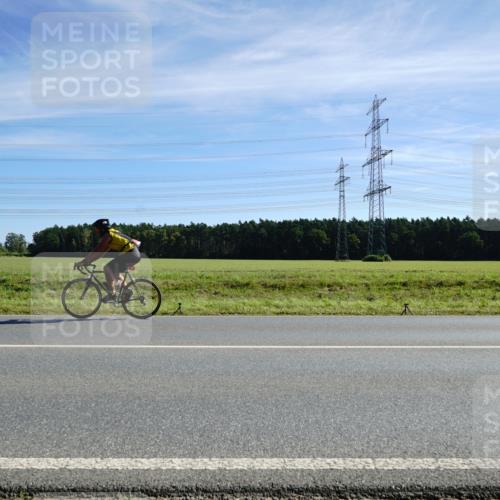 07.09.2025 - 19. Norderstedt Triathlon Michael Burmester http://msf.ph/oto/8858901 07.09.2025 11:33:52 Radfahren 1377 meine-sportfotos.de
