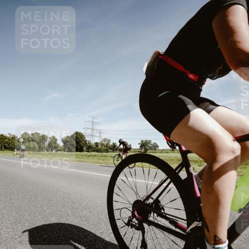 07.09.2025 - 19. Norderstedt Triathlon Michael Burmester http://msf.ph/oto/8858909 07.09.2025 12:37:26 Radfahren 1268, 1373 meine-sportfotos.de