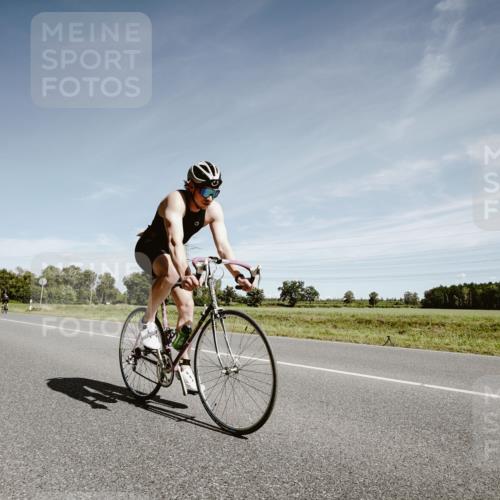 07.09.2025 - 19. Norderstedt Triathlon Michael Burmester http://msf.ph/oto/8858913 07.09.2025 12:37:30 Radfahren 1234, 1373 meine-sportfotos.de