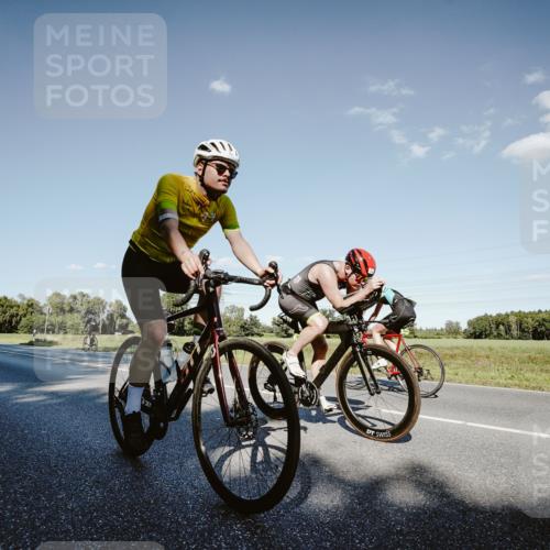 07.09.2025 - 19. Norderstedt Triathlon Michael Burmester http://msf.ph/oto/8858918 07.09.2025 15:43:17 Radfahren 534, 873, 937, 1423 meine-sportfotos.de