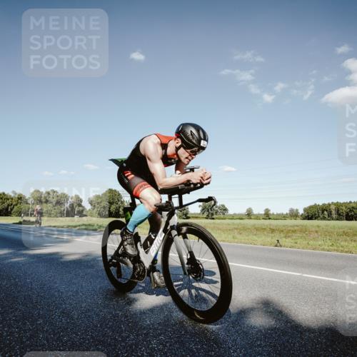 07.09.2025 - 19. Norderstedt Triathlon Michael Burmester http://msf.ph/oto/8858932 07.09.2025 15:43:23 Radfahren 505, 521, 524 meine-sportfotos.de