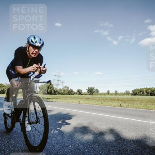 07.09.2025 - 19. Norderstedt Triathlon Michael Burmester http://msf.ph/oto/8858942 07.09.2025 15:43:28 Radfahren 505, 519, 521, 547, 903, 949, 1410, 1437, 1486 meine-sportfotos.de