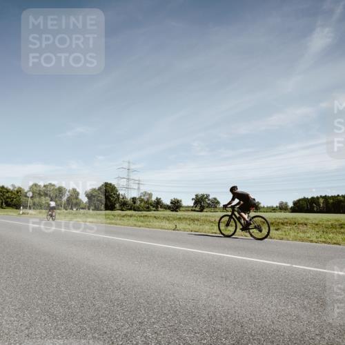 07.09.2025 - 19. Norderstedt Triathlon Michael Burmester http://msf.ph/oto/8858983 07.09.2025 12:38:18 Radfahren 187 meine-sportfotos.de