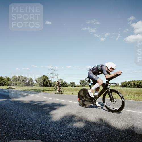 07.09.2025 - 19. Norderstedt Triathlon Michael Burmester http://msf.ph/oto/8858991 07.09.2025 15:43:42 Radfahren 407, 445, 1433, 1523 meine-sportfotos.de