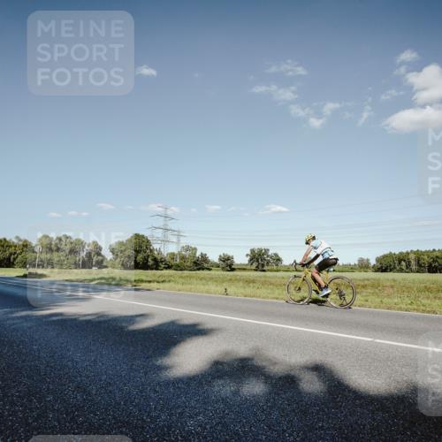 07.09.2025 - 19. Norderstedt Triathlon Michael Burmester http://msf.ph/oto/8858998 07.09.2025 15:43:46 Radfahren 407, 1523 meine-sportfotos.de