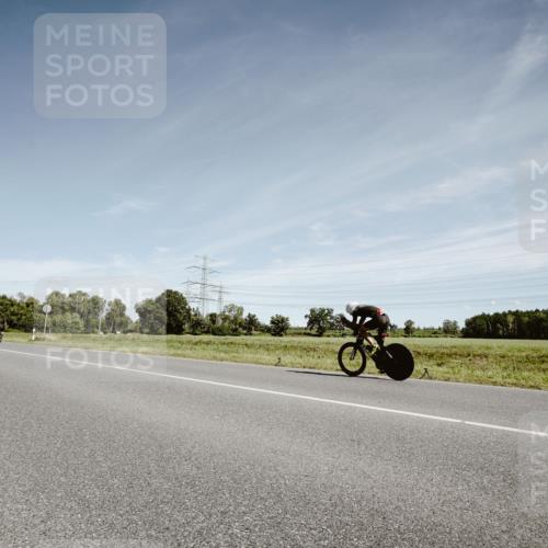 07.09.2025 - 19. Norderstedt Triathlon Michael Burmester http://msf.ph/oto/8859023 07.09.2025 12:38:43 Radfahren  meine-sportfotos.de