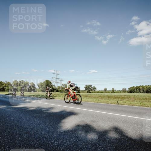 07.09.2025 - 19. Norderstedt Triathlon Michael Burmester http://msf.ph/oto/8859029 07.09.2025 15:44:00 Radfahren 544 meine-sportfotos.de
