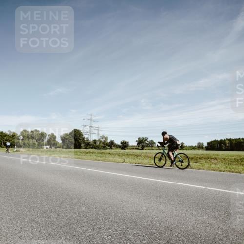 07.09.2025 - 19. Norderstedt Triathlon Michael Burmester http://msf.ph/oto/8859065 07.09.2025 12:39:04 Radfahren 1283, 1397 meine-sportfotos.de