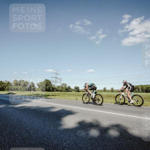 07.09.2025 - 19. Norderstedt Triathlon Michael Burmester http://msf.ph/oto/8859084 07.09.2025 15:44:26 Radfahren 383, 1512 meine-sportfotos.de