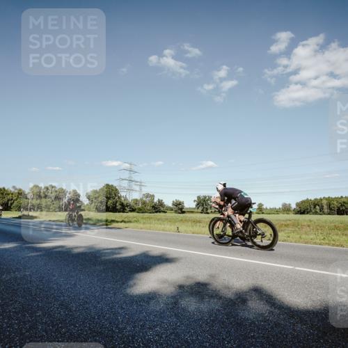 07.09.2025 - 19. Norderstedt Triathlon Michael Burmester http://msf.ph/oto/8859137 07.09.2025 15:44:40 Radfahren 401, 1475 meine-sportfotos.de