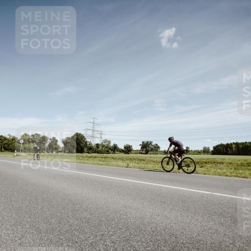 07.09.2025 - 19. Norderstedt Triathlon Michael Burmester http://msf.ph/oto/8859142 07.09.2025 12:40:46 Radfahren  meine-sportfotos.de