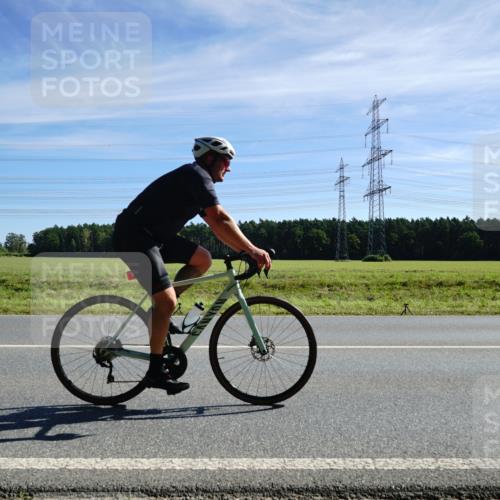 07.09.2025 - 19. Norderstedt Triathlon Michael Burmester http://msf.ph/oto/8859151 07.09.2025 11:36:08 Radfahren 253, 1383 meine-sportfotos.de