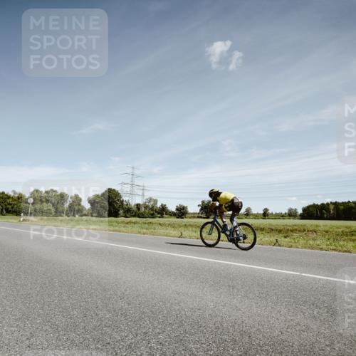 07.09.2025 - 19. Norderstedt Triathlon Michael Burmester http://msf.ph/oto/8859163 07.09.2025 12:41:05 Radfahren 1263 meine-sportfotos.de