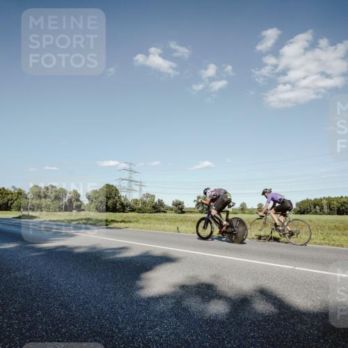 07.09.2025 - 19. Norderstedt Triathlon Michael Burmester http://msf.ph/oto/8859168 07.09.2025 15:44:57 Radfahren 1539 meine-sportfotos.de