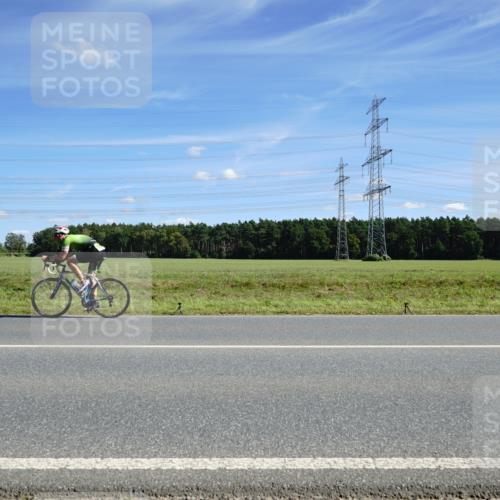 07.09.2025 - 19. Norderstedt Triathlon Michael Burmester http://msf.ph/oto/8859222 07.09.2025 13:32:46 Radfahren  meine-sportfotos.de