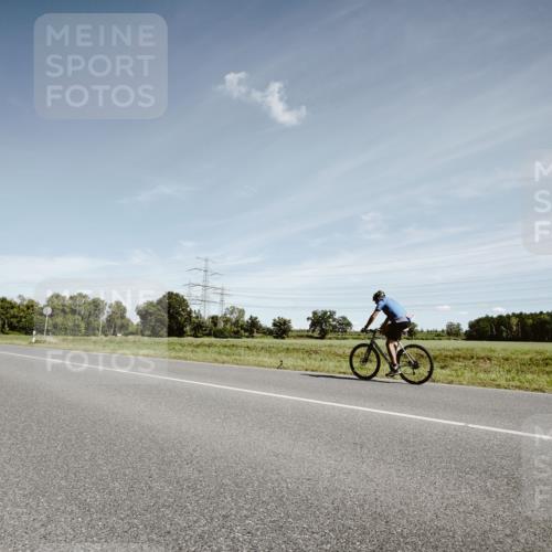 07.09.2025 - 19. Norderstedt Triathlon Michael Burmester http://msf.ph/oto/8859240 07.09.2025 12:42:13 Radfahren 262, 788 meine-sportfotos.de