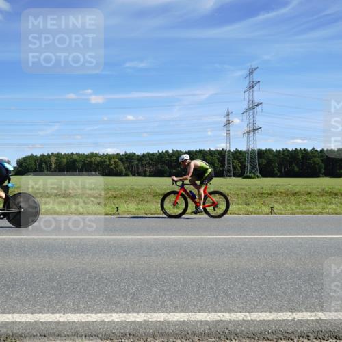 07.09.2025 - 19. Norderstedt Triathlon Michael Burmester http://msf.ph/oto/8859255 07.09.2025 13:34:24 Radfahren  meine-sportfotos.de