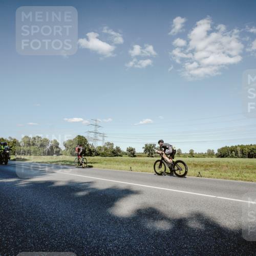 07.09.2025 - 19. Norderstedt Triathlon Michael Burmester http://msf.ph/oto/8859263 07.09.2025 15:45:31 Radfahren 455, 485, 950 meine-sportfotos.de
