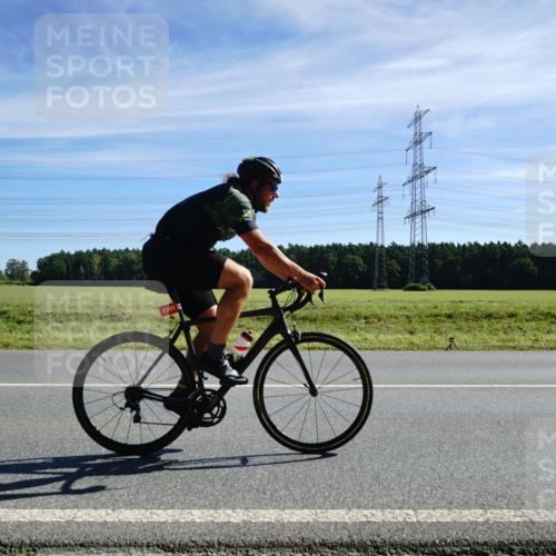 07.09.2025 - 19. Norderstedt Triathlon Michael Burmester http://msf.ph/oto/8859277 07.09.2025 11:37:15 Radfahren 1395 meine-sportfotos.de