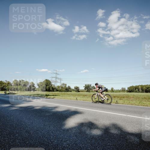 07.09.2025 - 19. Norderstedt Triathlon Michael Burmester http://msf.ph/oto/8859301 07.09.2025 15:45:42 Radfahren 531, 930, 932, 946 meine-sportfotos.de