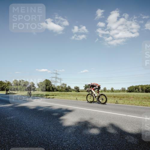 07.09.2025 - 19. Norderstedt Triathlon Michael Burmester http://msf.ph/oto/8859311 07.09.2025 15:45:44 Radfahren 531, 883, 932 meine-sportfotos.de