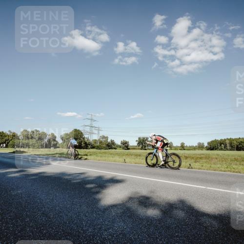 07.09.2025 - 19. Norderstedt Triathlon Michael Burmester http://msf.ph/oto/8859322 07.09.2025 15:45:50 Radfahren 1449, 1527 meine-sportfotos.de