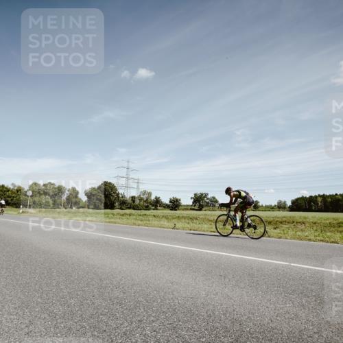 07.09.2025 - 19. Norderstedt Triathlon Michael Burmester http://msf.ph/oto/8859334 07.09.2025 12:43:18 Radfahren 159, 1391 meine-sportfotos.de