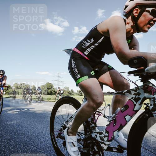 07.09.2025 - 19. Norderstedt Triathlon Michael Burmester http://msf.ph/oto/8859336 07.09.2025 15:45:53 Radfahren 1449, 1527 meine-sportfotos.de