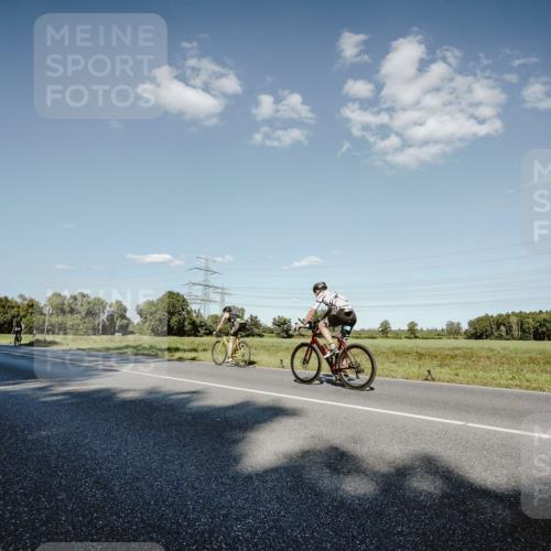 07.09.2025 - 19. Norderstedt Triathlon Michael Burmester http://msf.ph/oto/8859343 07.09.2025 15:45:55 Radfahren 1449, 1527 meine-sportfotos.de