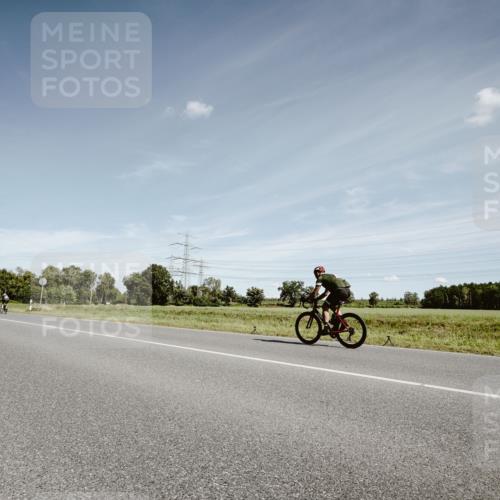 07.09.2025 - 19. Norderstedt Triathlon Michael Burmester http://msf.ph/oto/8859355 07.09.2025 12:43:31 Radfahren  meine-sportfotos.de