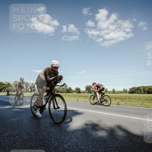 07.09.2025 - 19. Norderstedt Triathlon Michael Burmester http://msf.ph/oto/8859405 07.09.2025 15:46:22 Radfahren 518, 912, 933, 1407, 1494 meine-sportfotos.de