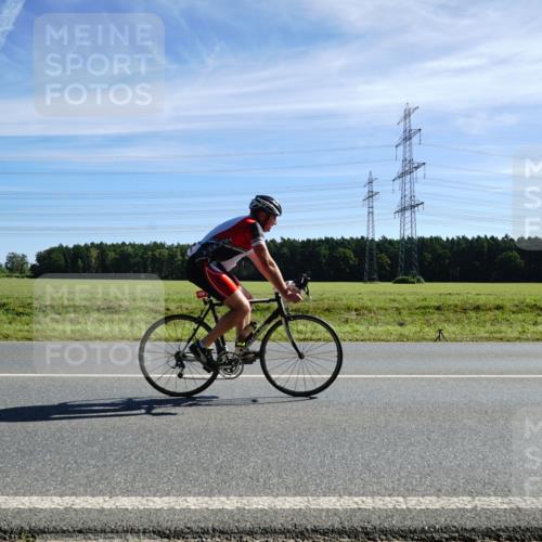 07.09.2025 - 19. Norderstedt Triathlon Michael Burmester http://msf.ph/oto/8859408 07.09.2025 11:38:34 Radfahren 860, 1236 meine-sportfotos.de