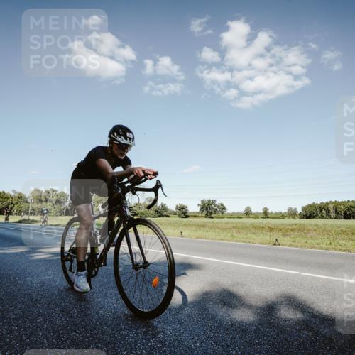 07.09.2025 - 19. Norderstedt Triathlon Michael Burmester http://msf.ph/oto/8859412 07.09.2025 15:46:25 Radfahren 518, 875, 912, 1407, 1533 meine-sportfotos.de