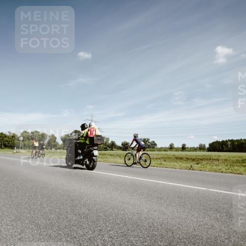 07.09.2025 - 19. Norderstedt Triathlon Michael Burmester http://msf.ph/oto/8859418 07.09.2025 12:44:00 Radfahren  meine-sportfotos.de