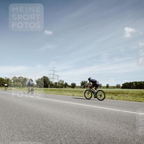 07.09.2025 - 19. Norderstedt Triathlon Michael Burmester http://msf.ph/oto/8859428 07.09.2025 12:44:05 Radfahren  meine-sportfotos.de