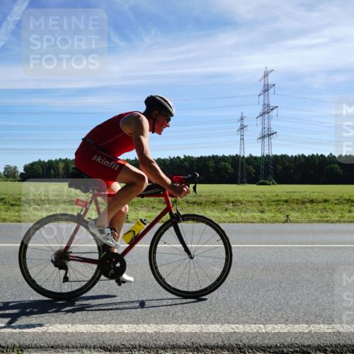 07.09.2025 - 19. Norderstedt Triathlon Michael Burmester http://msf.ph/oto/8859436 07.09.2025 11:38:59 Radfahren 203, 731 meine-sportfotos.de