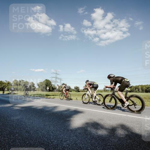 07.09.2025 - 19. Norderstedt Triathlon Michael Burmester http://msf.ph/oto/8859437 07.09.2025 15:46:31 Radfahren  meine-sportfotos.de