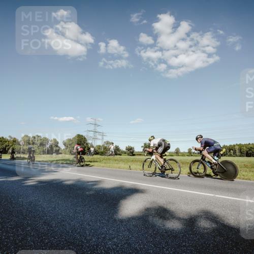 07.09.2025 - 19. Norderstedt Triathlon Michael Burmester http://msf.ph/oto/8859444 07.09.2025 15:46:33 Radfahren  meine-sportfotos.de